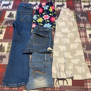 LOT of 5 girls clothes, size 5. (K08)